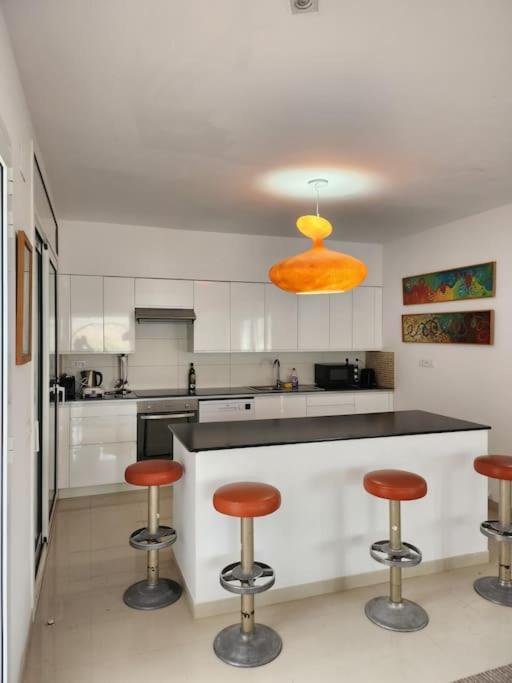 הוילה Olivella Contempory Exclusive Sitges Area מראה חיצוני תמונה