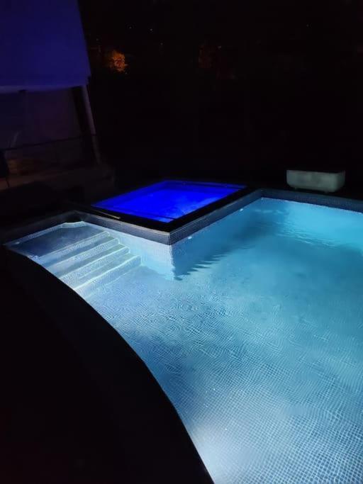 הוילה Olivella Contempory Exclusive Sitges Area מראה חיצוני תמונה