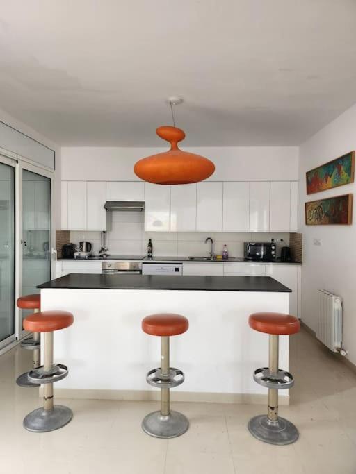 הוילה Olivella Contempory Exclusive Sitges Area מראה חיצוני תמונה